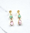 Pair of earrings with gold frames and green and pink semi-precious stones 